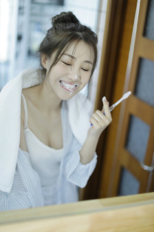 盖世豪侠粤语